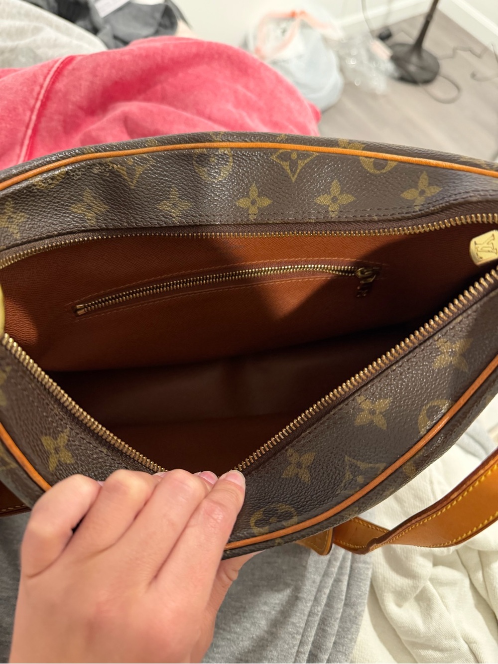 Louis Vuitton Dark Brown Monogram Canvas Shoulder Bag with Tan Trim - Picture 4 of 6